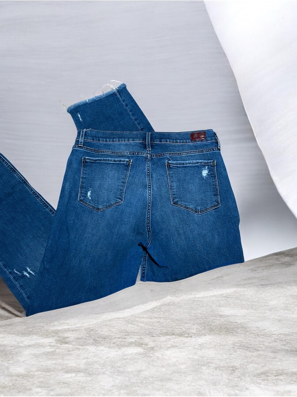 Whetherly Pierce High Rise Straight Leg Women's Blue Jeans Size 33L/16L